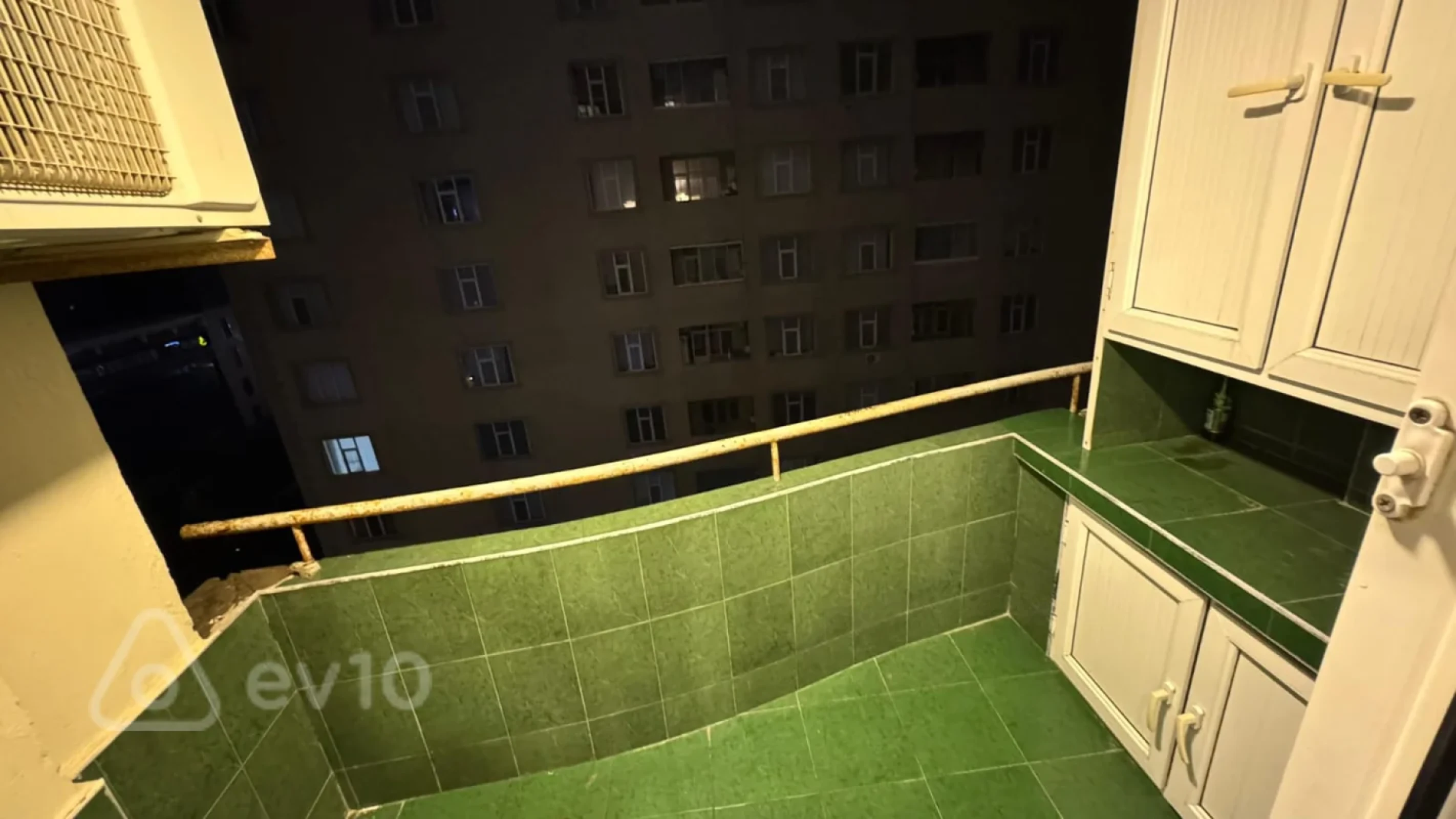 Kirayə verilir 3 otaqlı yeni tikili 110 m²