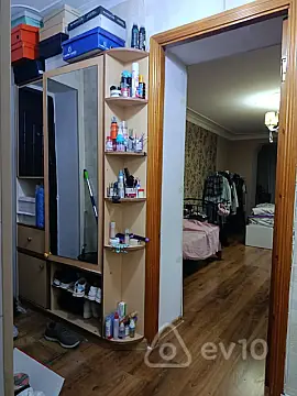 Satılır 3 otaqlı köhnə tikili 75 m²