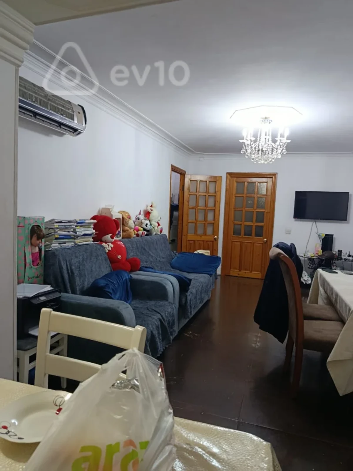 Satılır 3 otaqlı köhnə tikili 75 m²