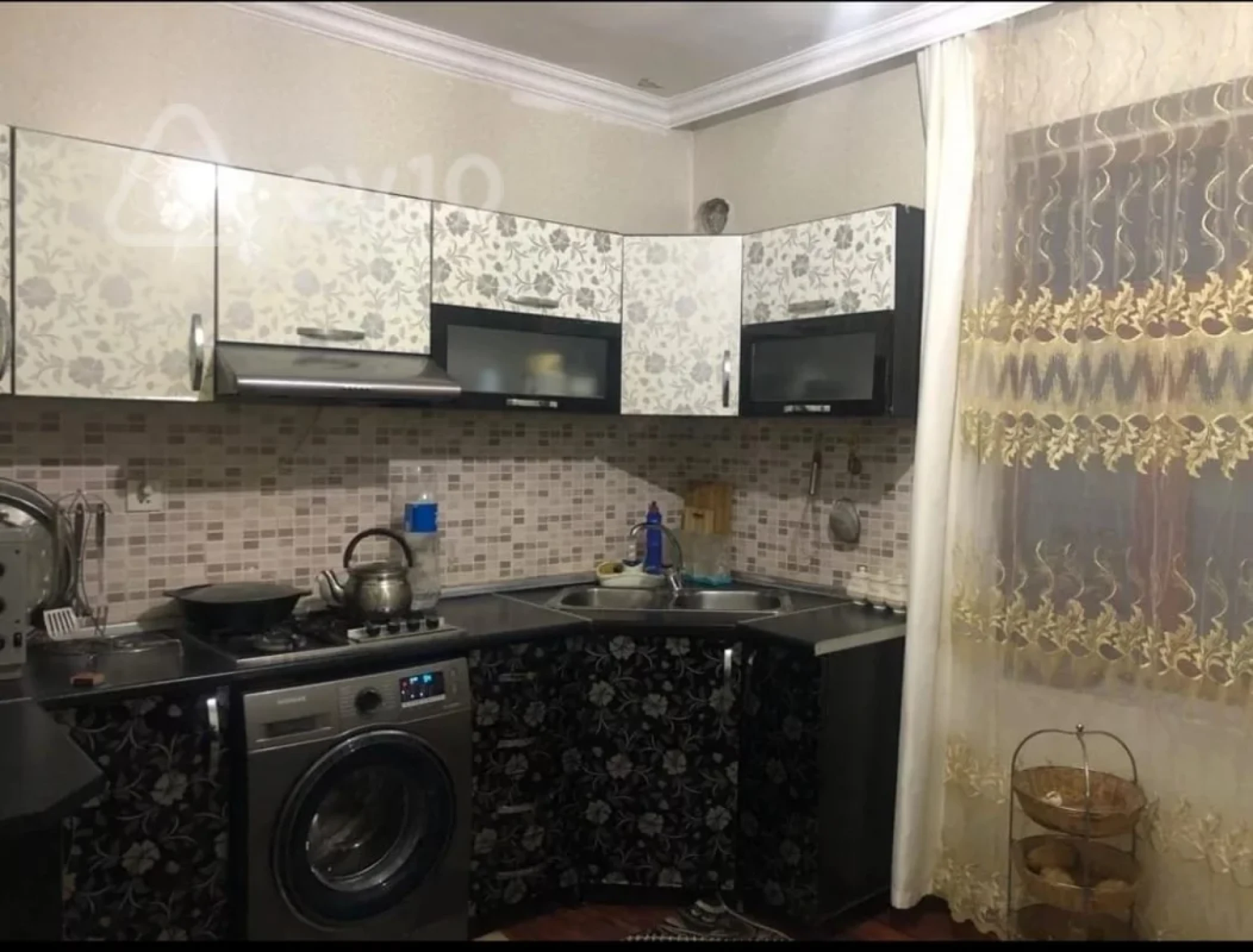Satılır 7 otaqlı həyət evi 200 m²