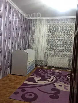 Satılır 7 otaqlı həyət evi 200 m²