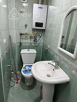 Satılır 2 otaqlı köhnə tikili 40 m²