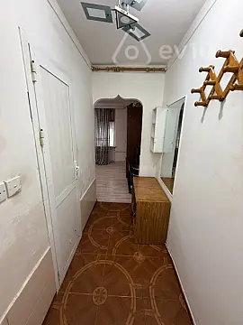 Satılır 2 otaqlı köhnə tikili 40 m²