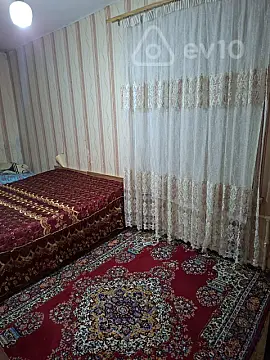 Kirayə verilir 2 otaqlı köhnə tikili 65 m²