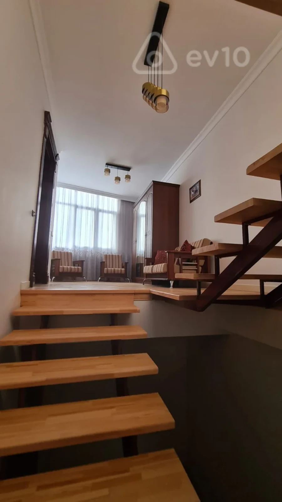 Kirayə verilir 3 otaqlı yeni tikili 110 m²