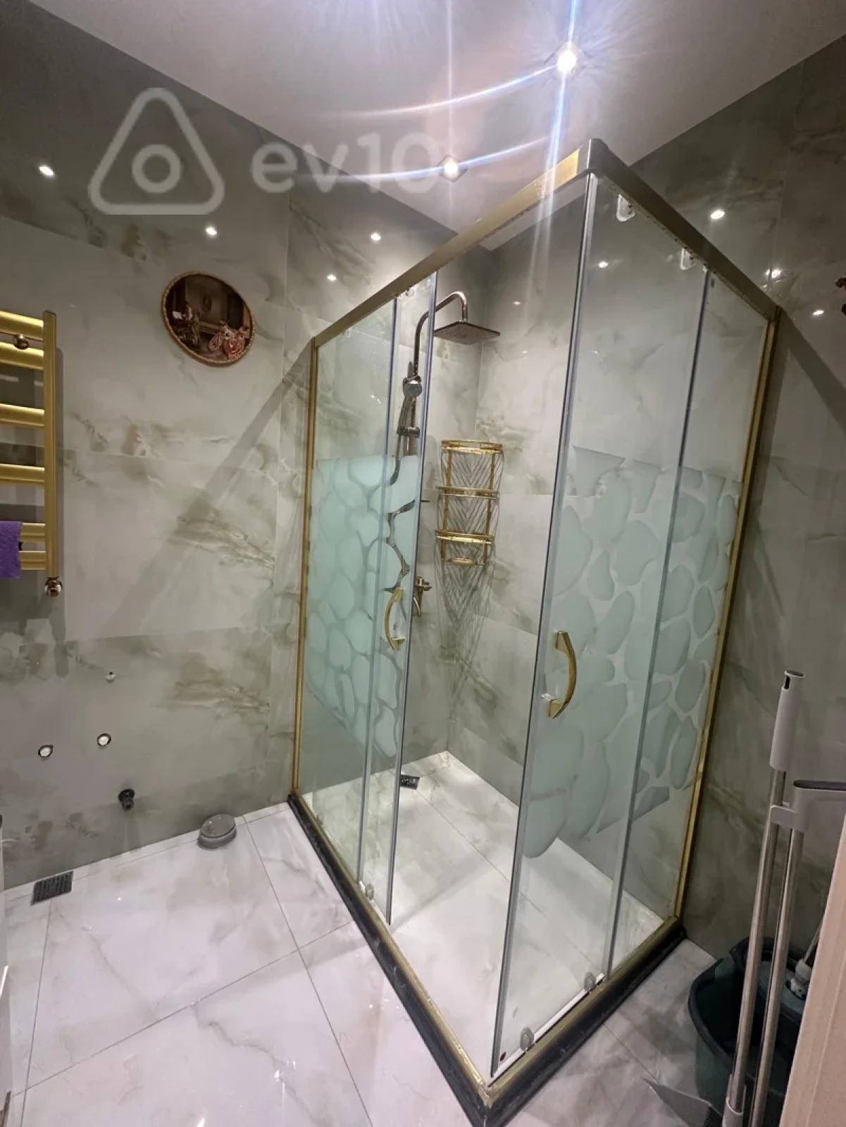 Kirayə verilir 3 otaqlı yeni tikili 110 m²