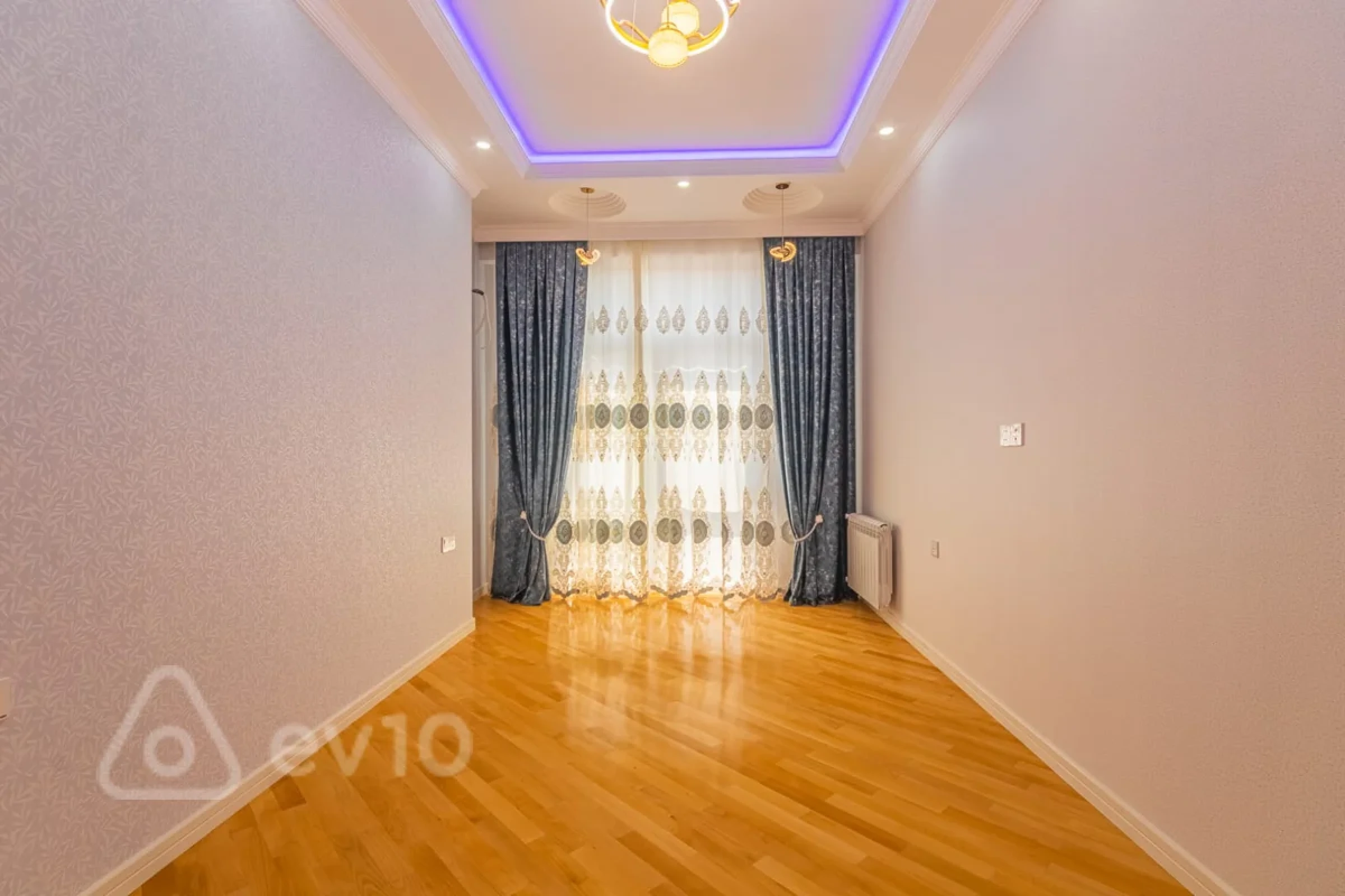 Satılır 3 otaqlı yeni tikili 102 m²