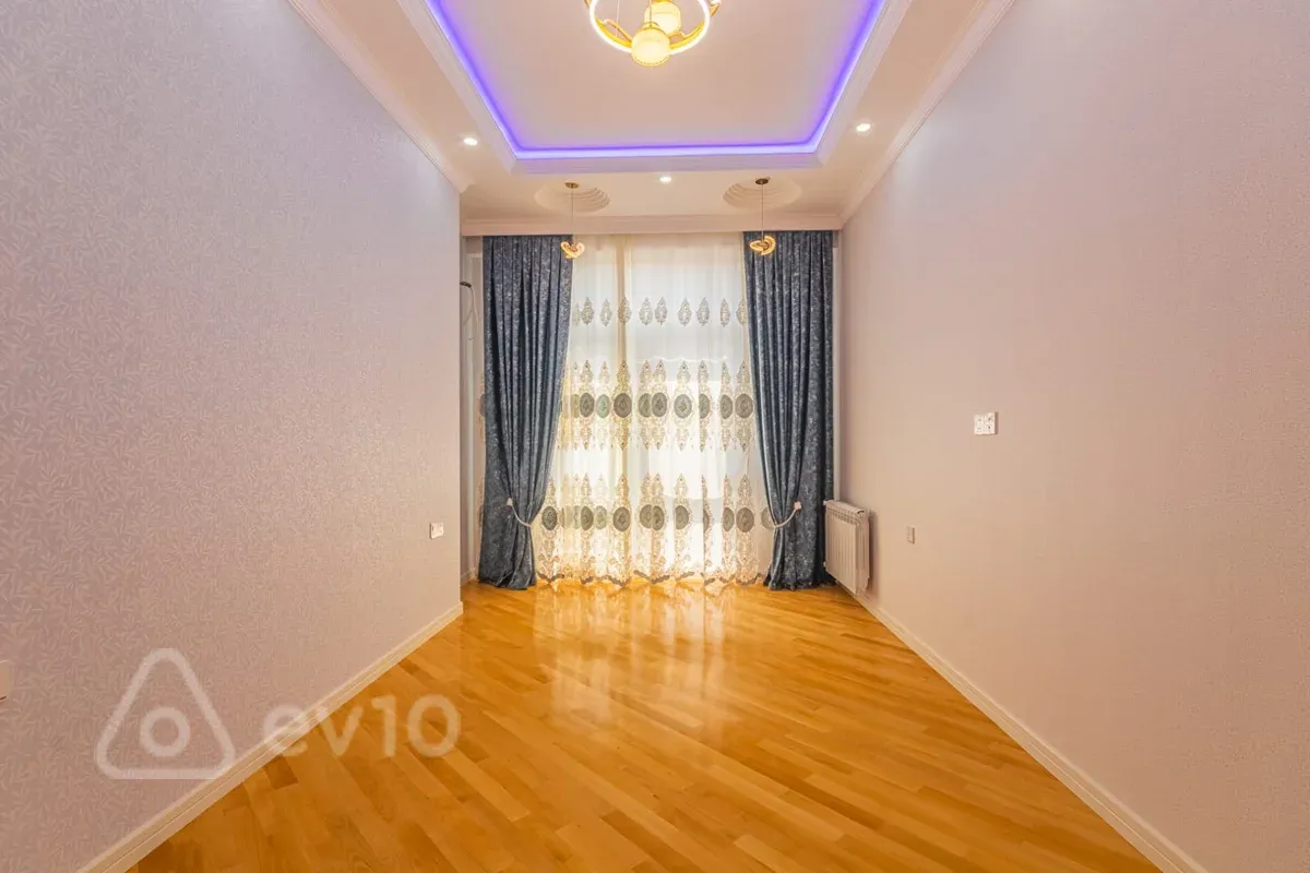 Satılır 3 otaqlı yeni tikili 102 m²