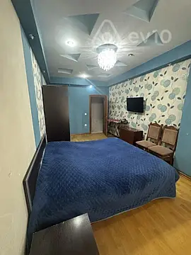 Kirayə verilir 3 otaqlı yeni tikili 140 m²