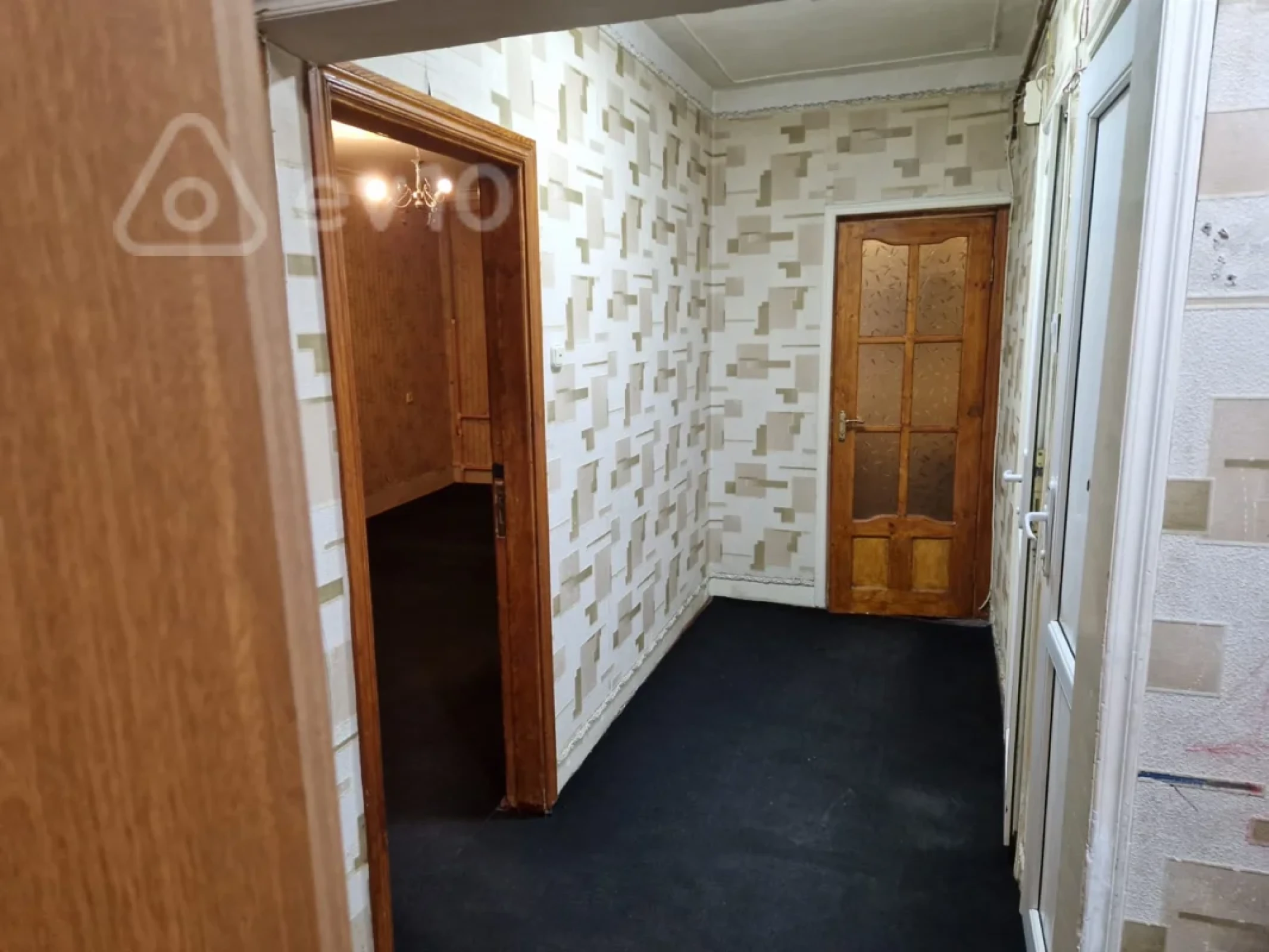 Kirayə verilir 3 otaqlı köhnə tikili 95 m²