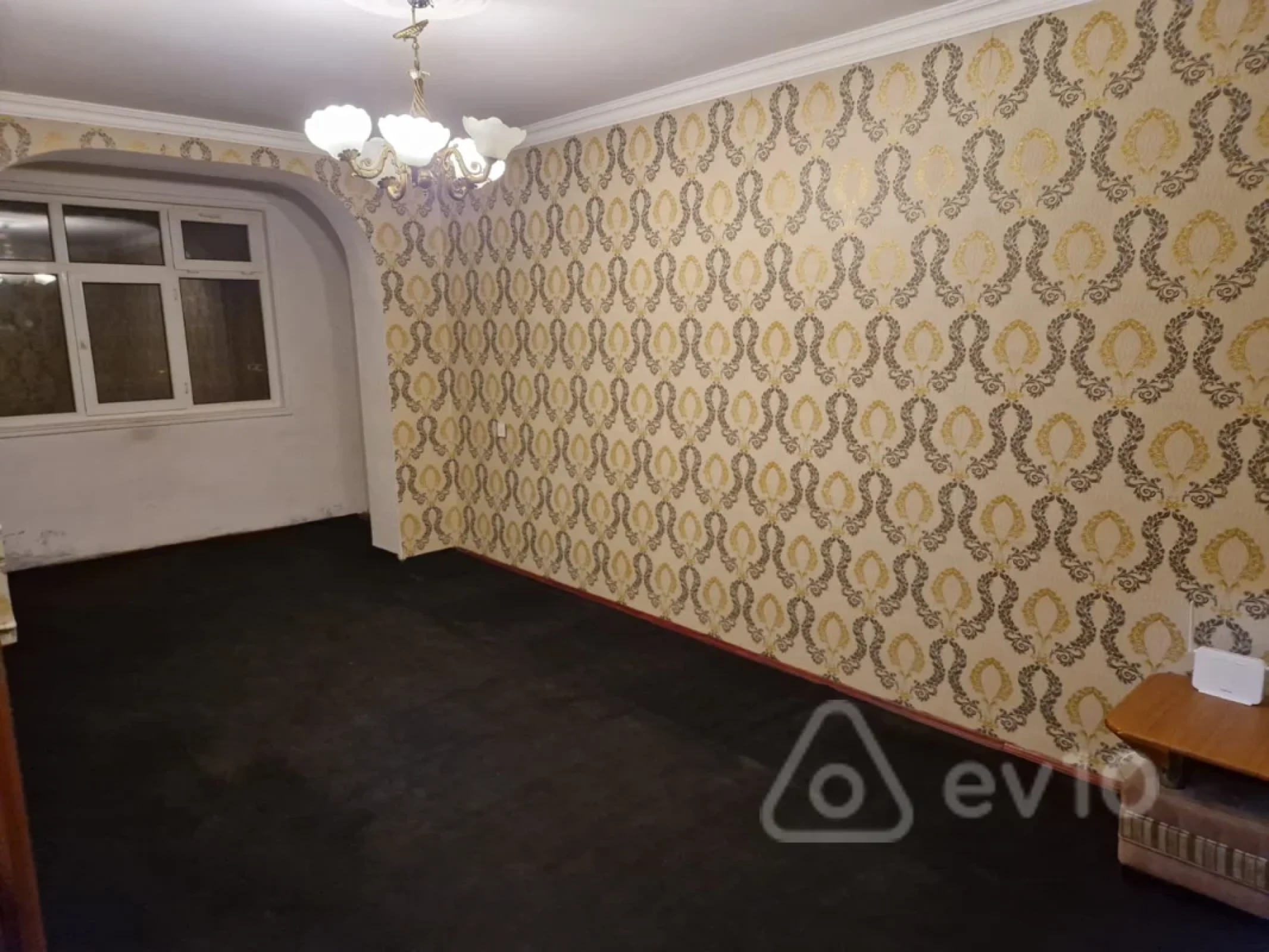 Kirayə verilir 3 otaqlı köhnə tikili 95 m²