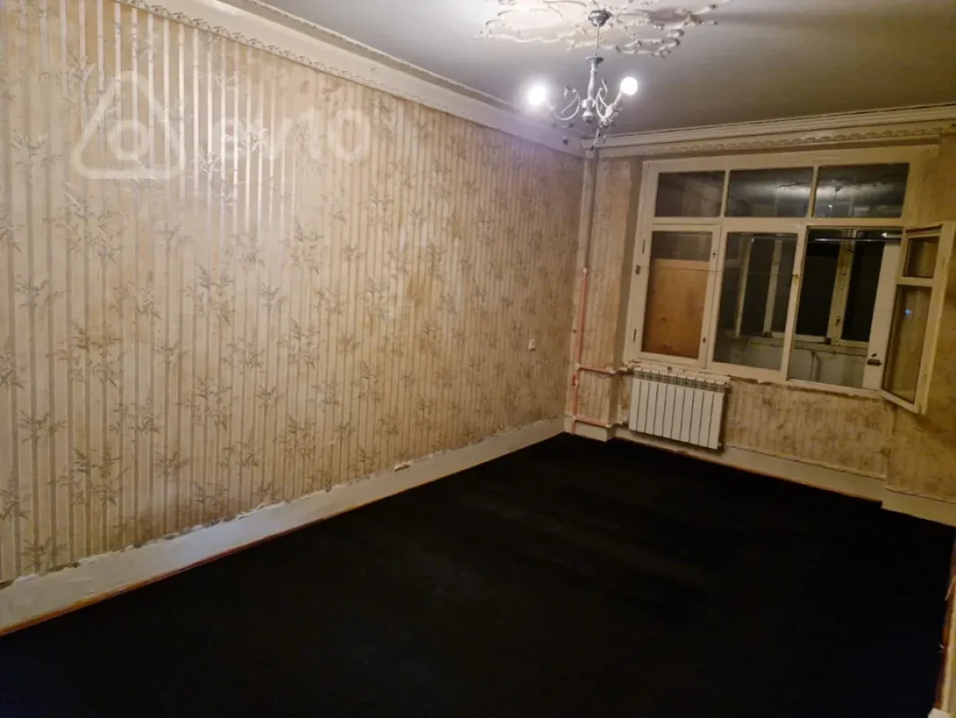 Kirayə verilir 3 otaqlı köhnə tikili 95 m²