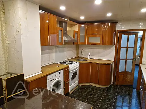 Kirayə verilir 3 otaqlı köhnə tikili 95 m² — Bakı, Sabunçu 3 otaq 95.00 m²