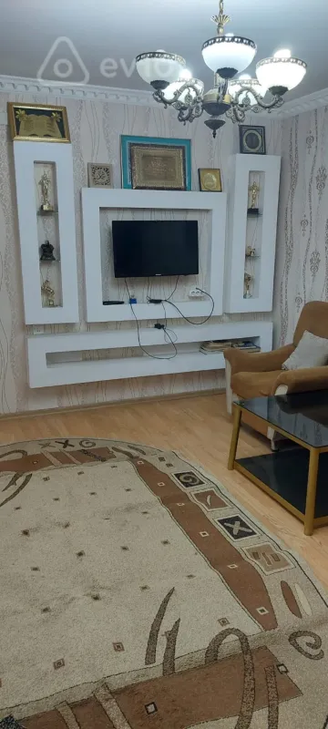 Kirayə verilir 2 otaqlı həyət evi 50 m²
