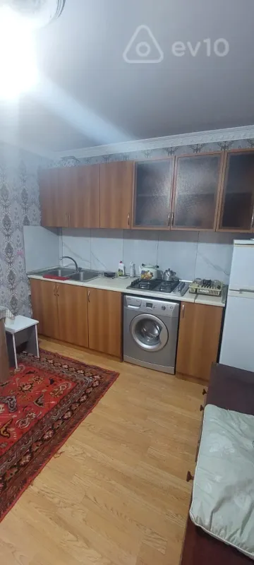 Kirayə verilir 2 otaqlı həyət evi 50 m²
