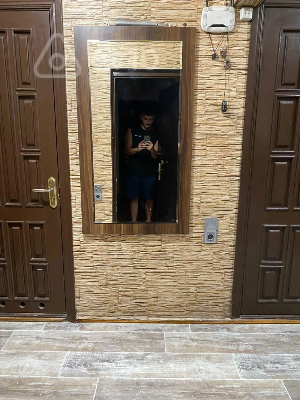 Kirayə verilir 2 otaqlı köhnə tikili 60 m²