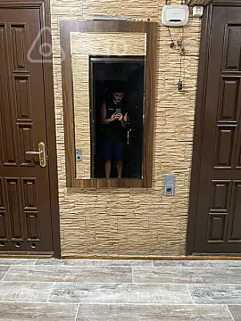 Kirayə verilir 2 otaqlı köhnə tikili 60 m²