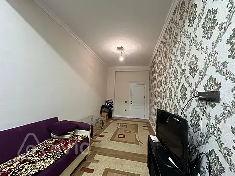 Satılır 3 otaqlı yeni tikili 105 m²