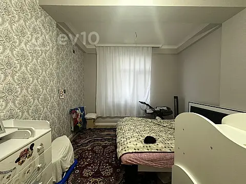 Satılır 3 otaqlı yeni tikili 105 m²