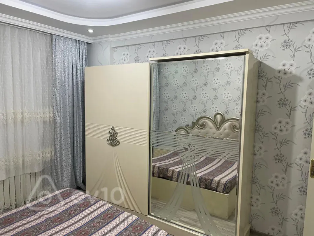 Kirayə verilir 3 otaqlı yeni tikili 100 m²