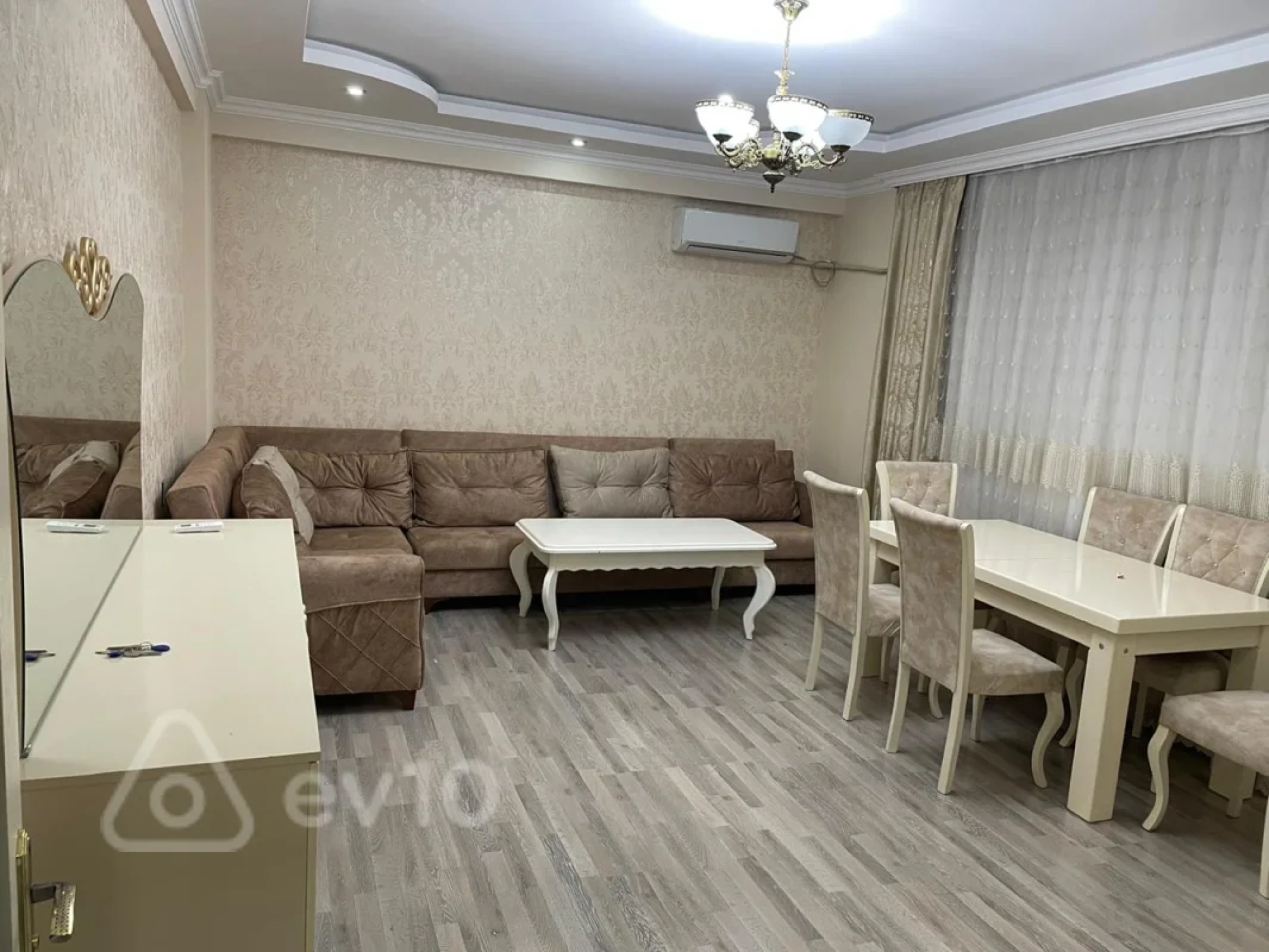 Kirayə verilir 3 otaqlı yeni tikili 100 m²