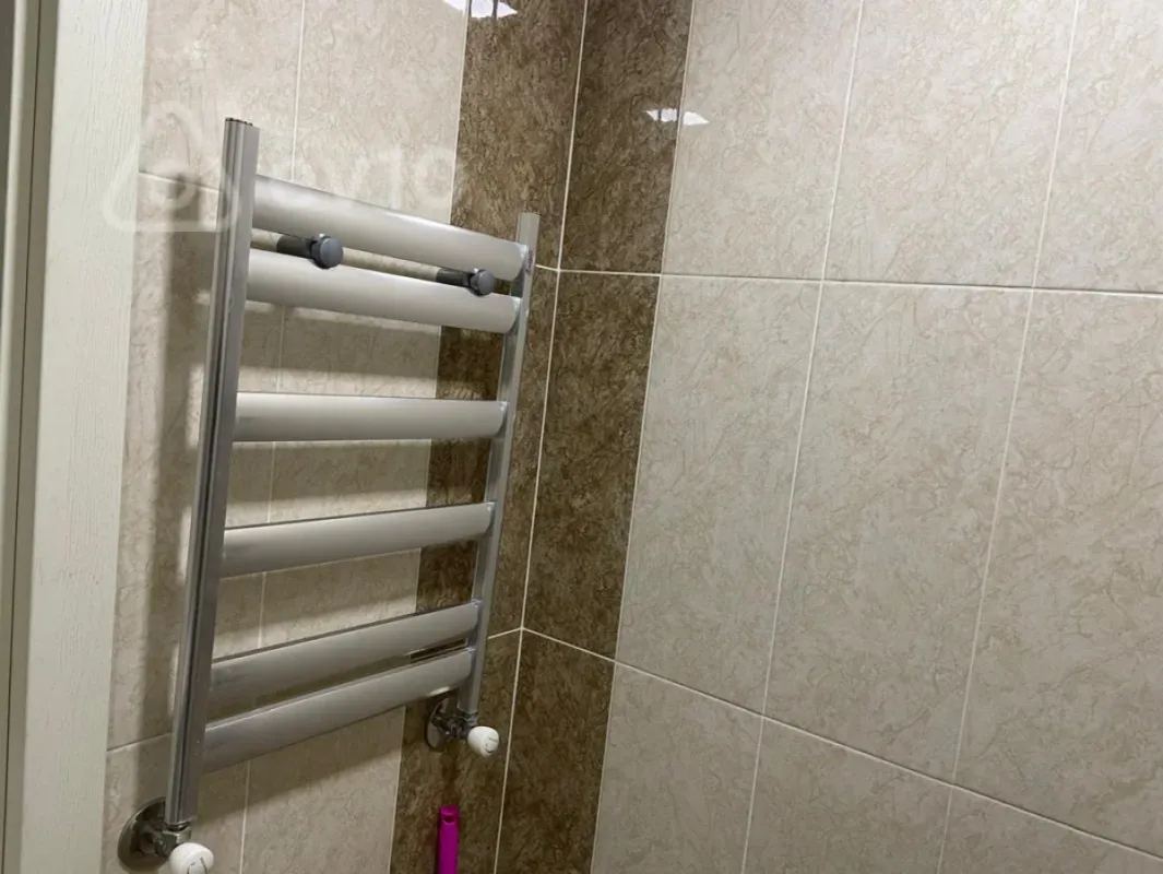 Kirayə verilir 3 otaqlı yeni tikili 100 m²