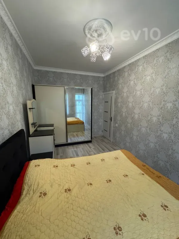 Kirayə verilir 4 otaqlı həyət evi 120 m²