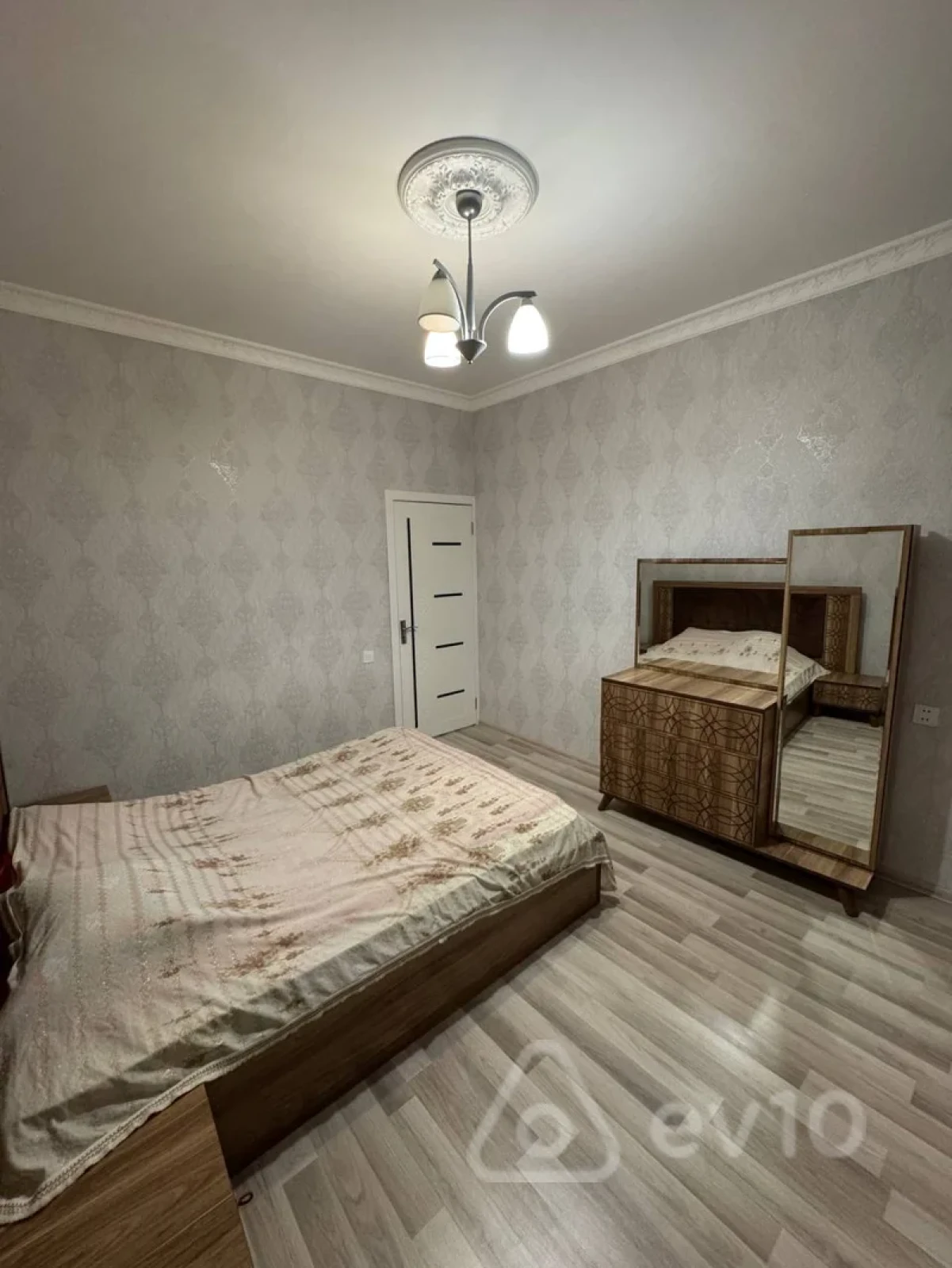 Kirayə verilir 4 otaqlı həyət evi 120 m²