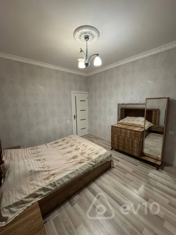 Kirayə verilir 4 otaqlı həyət evi 120 m²