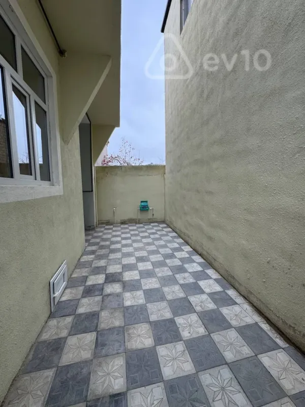 Kirayə verilir 4 otaqlı həyət evi 120 m²