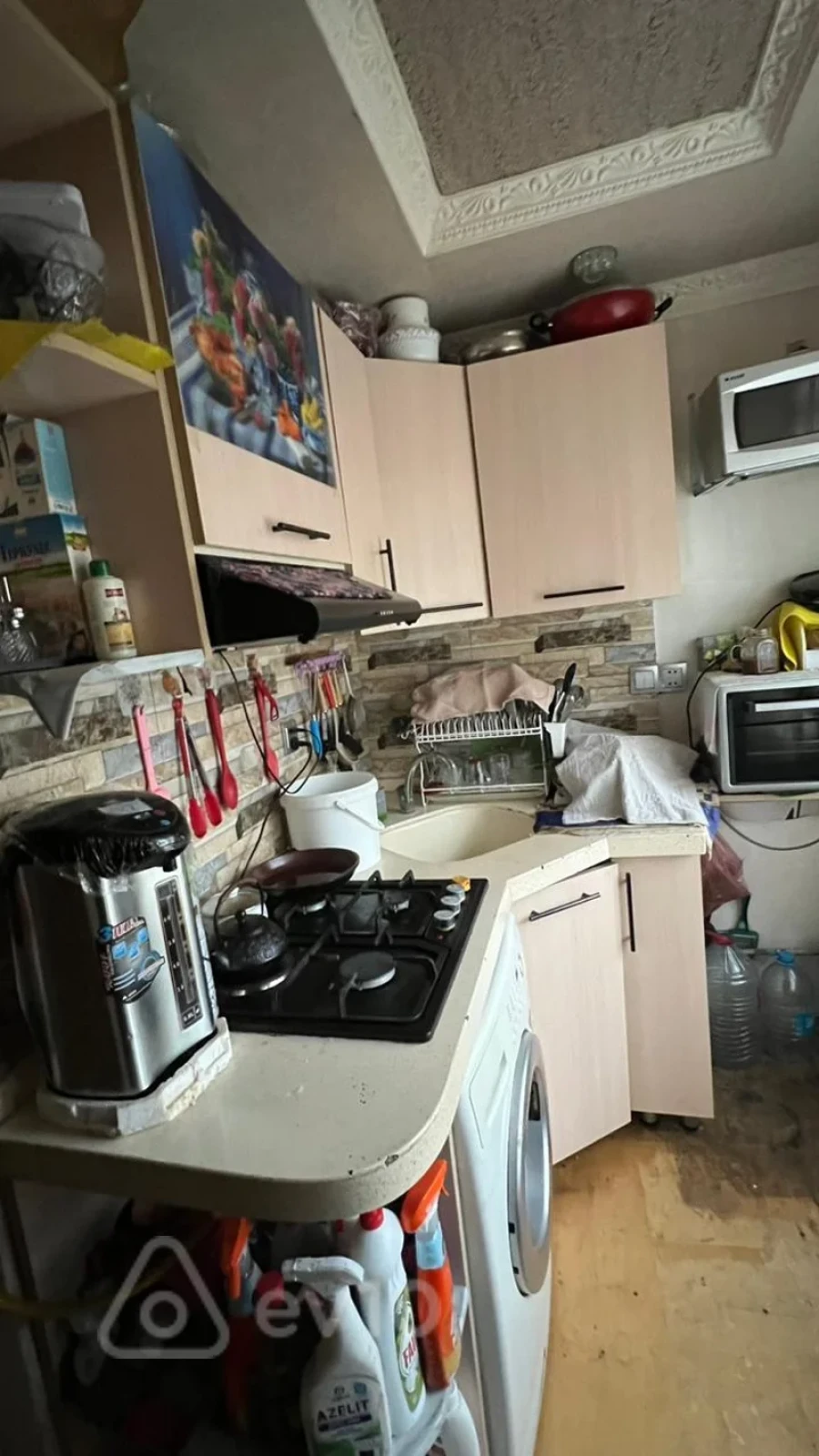 Satılır 2 otaqlı köhnə tikili 60 m²