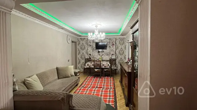 Satılır 2 otaqlı köhnə tikili 60 m² — Bakı, Binəqədi 2 otaq 60.00 m²
