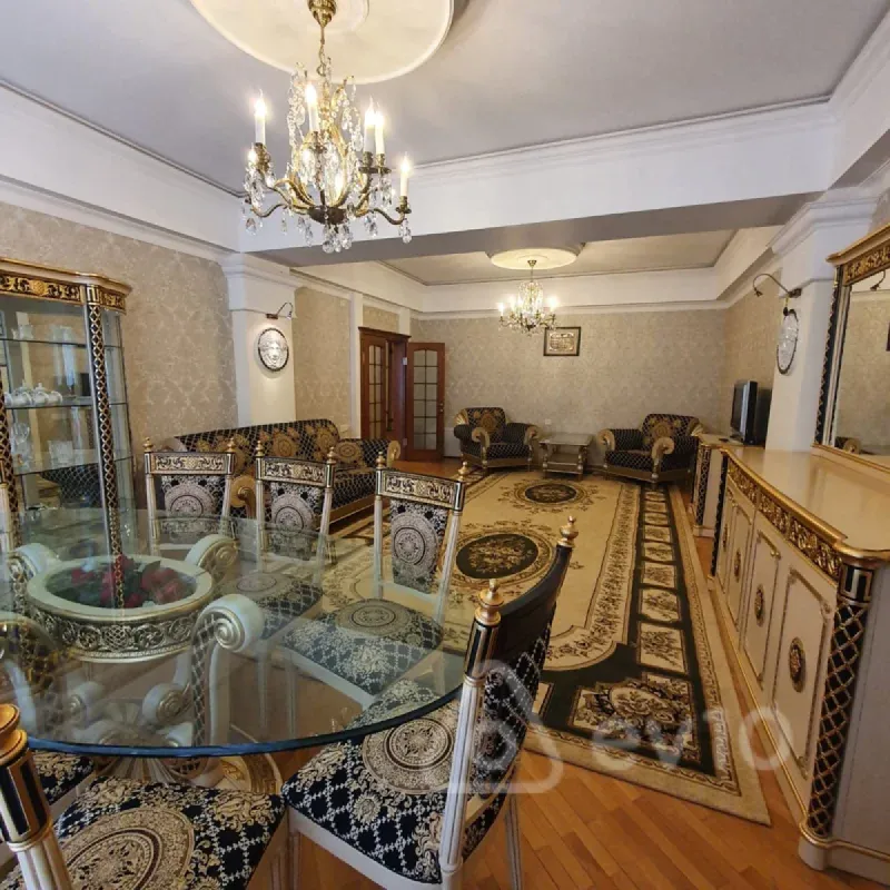 Kirayə verilir 2 otaqlı yeni tikili 100 m²