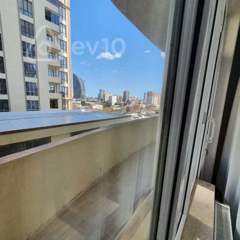 Kirayə verilir 2 otaqlı yeni tikili 100 m²