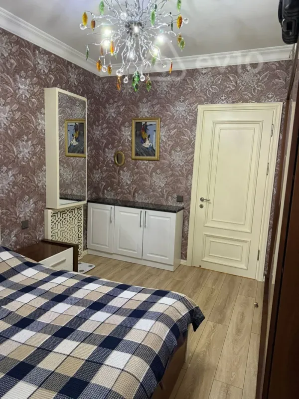 Kirayə verilir 3 otaqlı köhnə tikili 77 m²