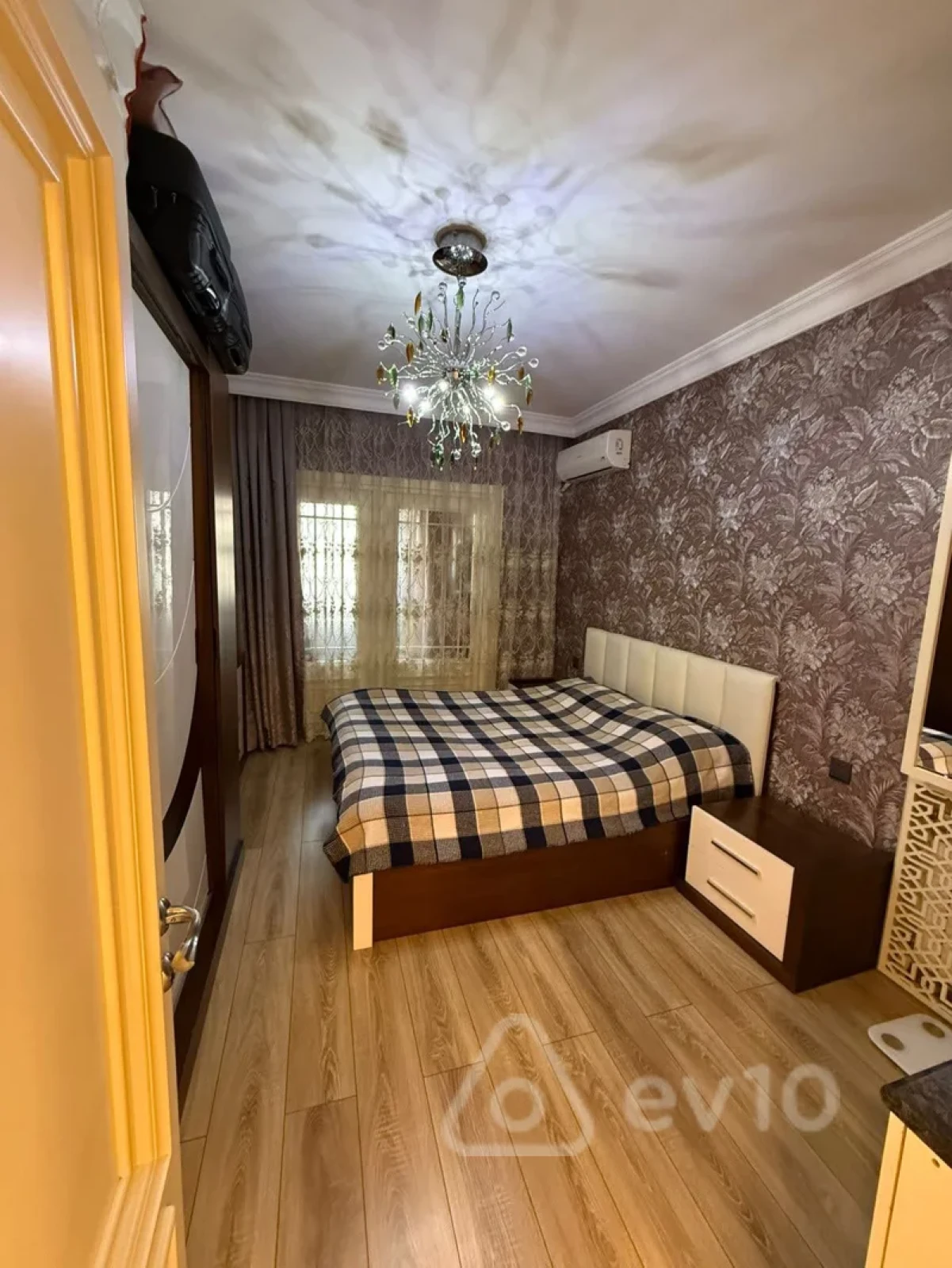 Kirayə verilir 3 otaqlı köhnə tikili 77 m²