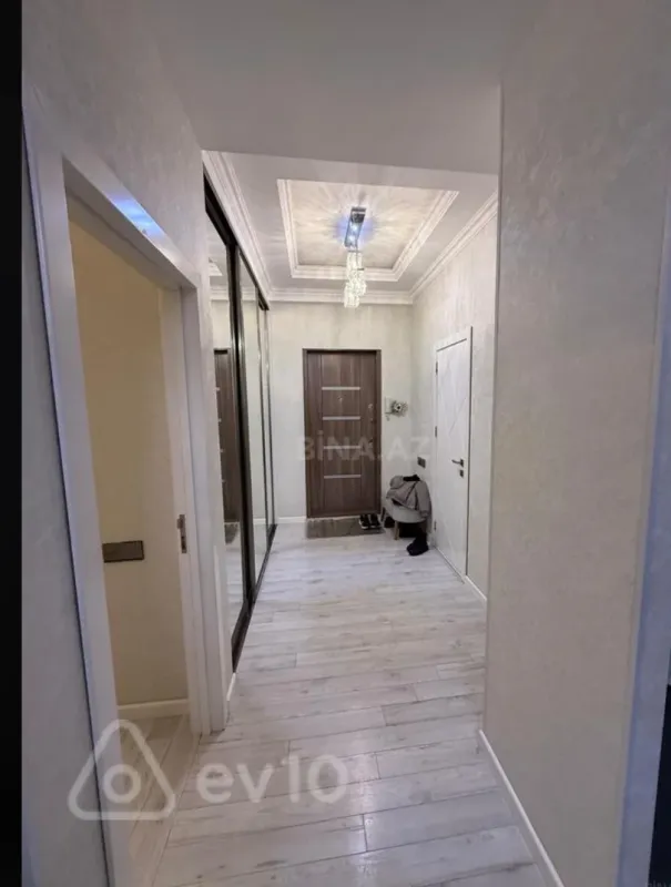 Satılır 2 otaqlı yeni tikili 69 m²