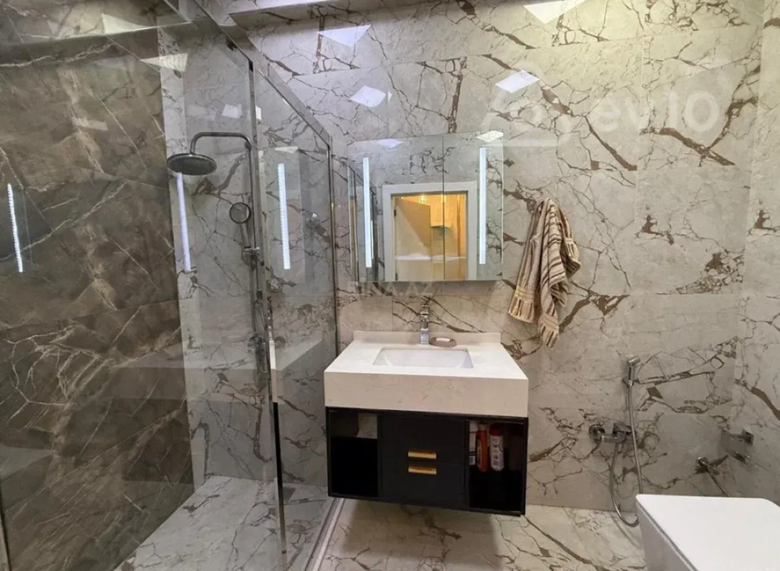 Satılır 2 otaqlı yeni tikili 69 m²