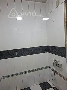 Kirayə verilir 3 otaqlı yeni tikili 110 m²