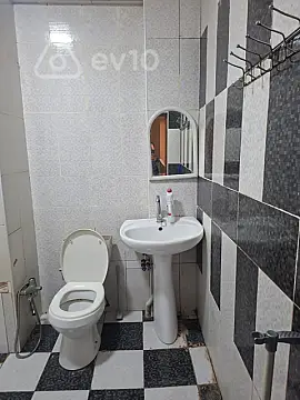 Kirayə verilir 3 otaqlı yeni tikili 110 m²