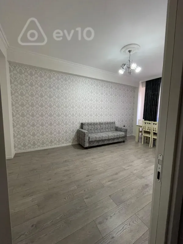 Kirayə verilir 2 otaqlı yeni tikili 75 m²