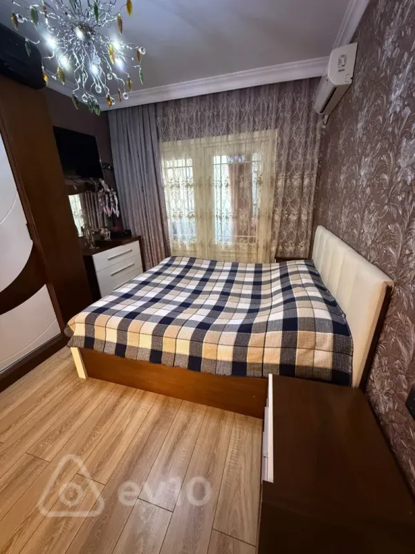 Kirayə verilir 3 otaqlı köhnə tikili 65 m²
