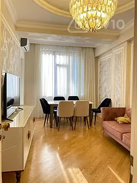 Kirayə verilir 2 otaqlı yeni tikili 50 m²