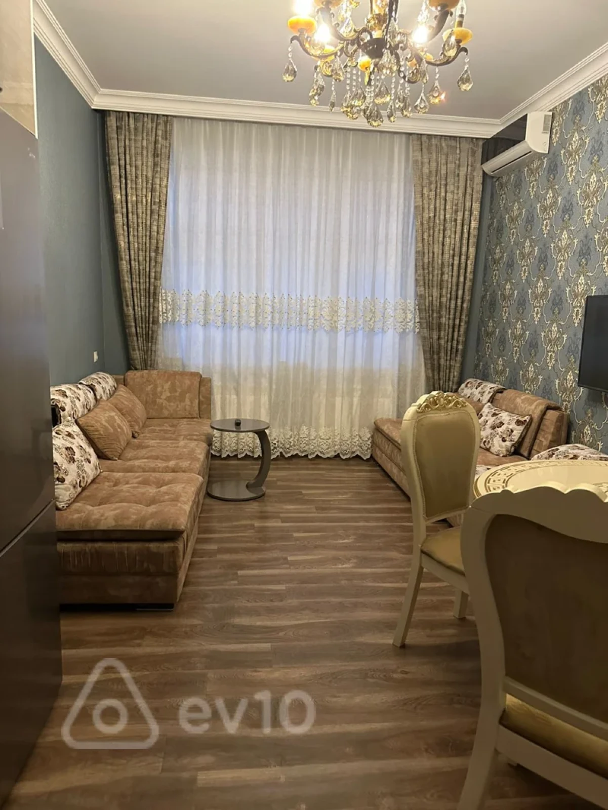 Kirayə verilir 2 otaqlı yeni tikili 62 m²