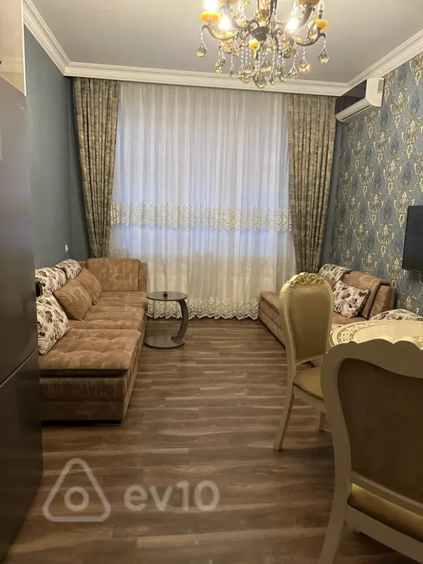 Kirayə verilir 2 otaqlı yeni tikili 62 m²