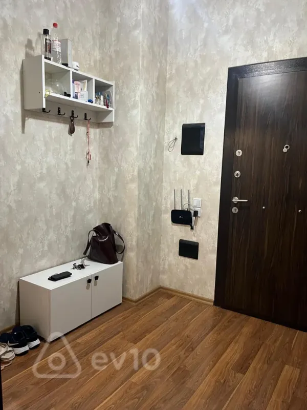 Kirayə verilir 2 otaqlı yeni tikili 48 m²