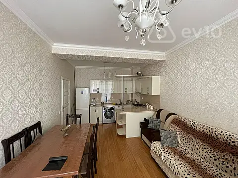 Kirayə verilir 2 otaqlı yeni tikili 51 m²