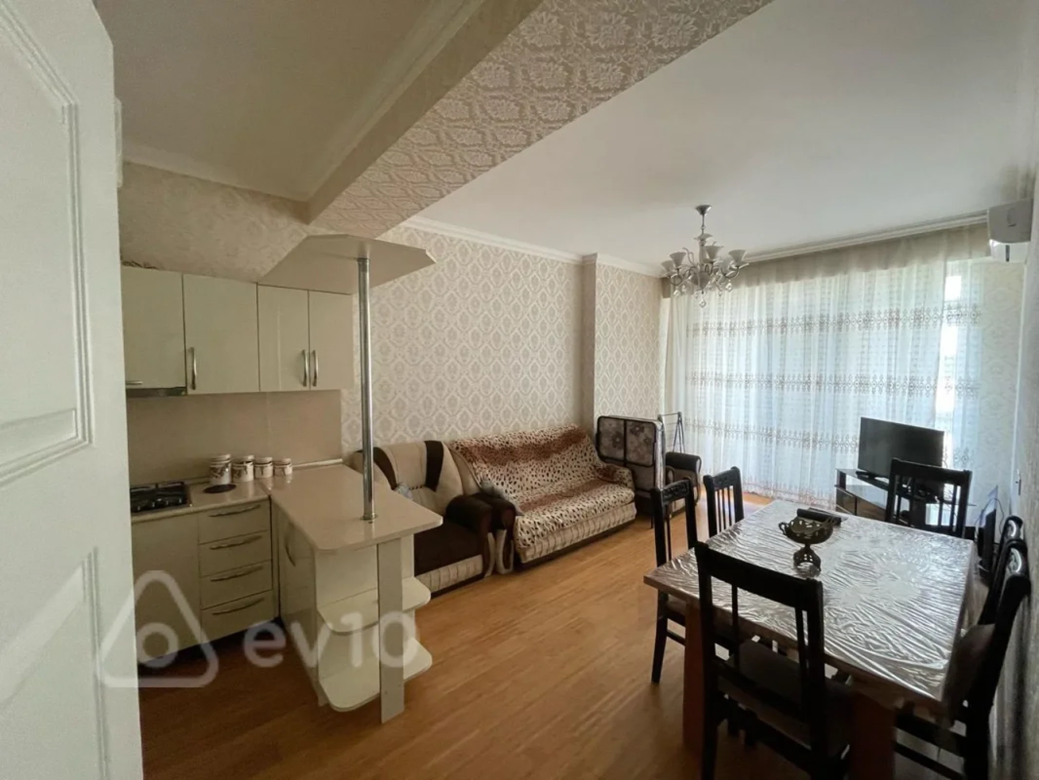 Kirayə verilir 2 otaqlı yeni tikili 51 m²