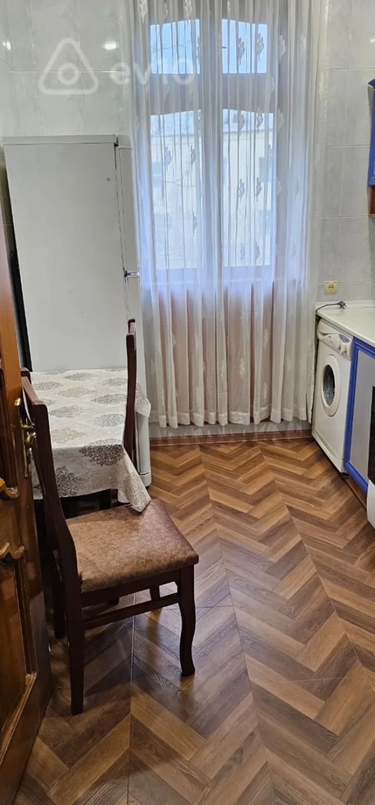 Kirayə verilir 3 otaqlı köhnə tikili 70 m²
