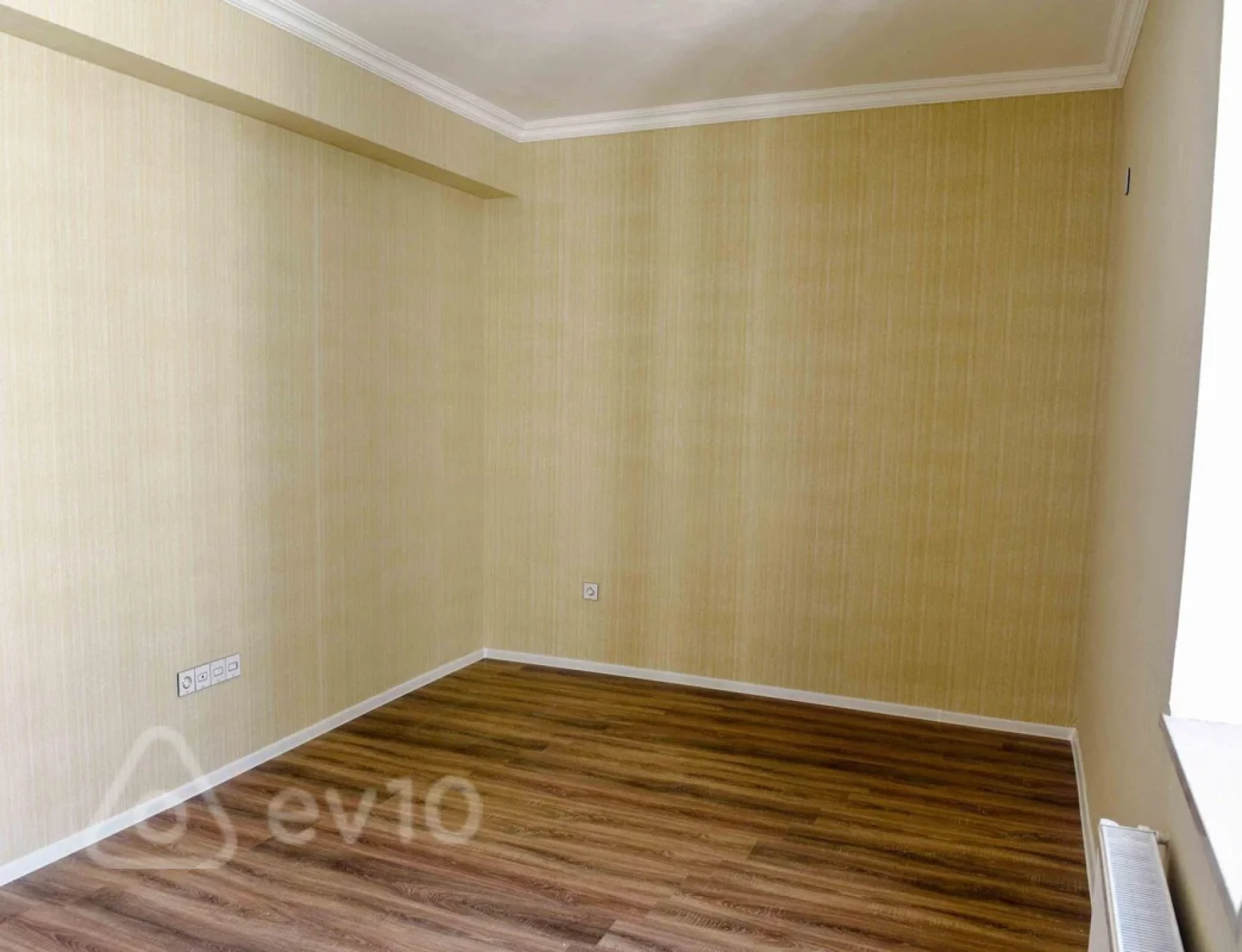 Satılır 2 otaqlı yeni tikili 65 m²